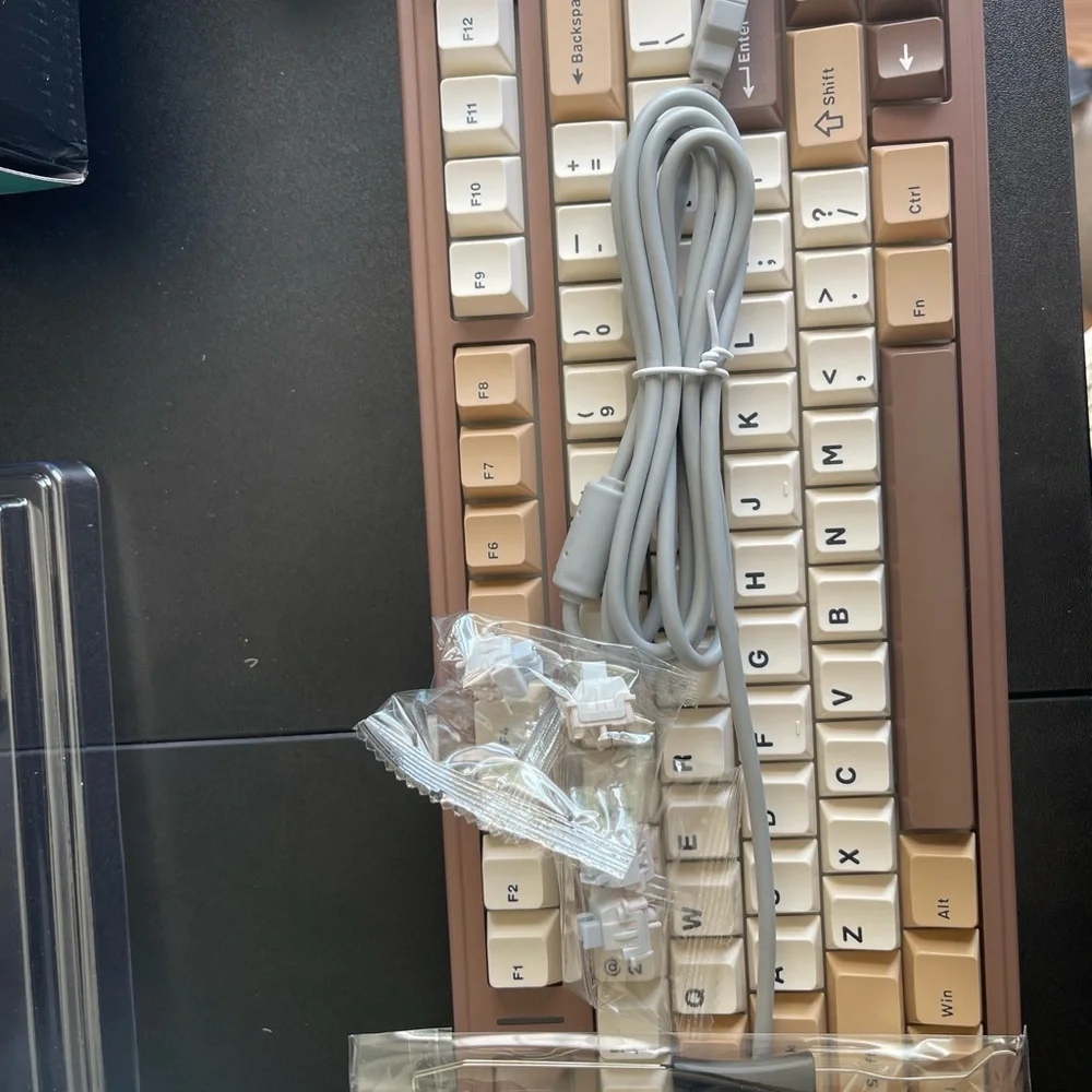 Mechanical Keyboard E75 - Black with Teal Accents